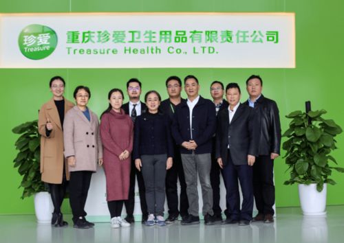 生活用紙委員會(huì)走訪考察重慶衛(wèi)生用品企業(yè)之二 重慶珍愛(ài)衛(wèi)生用品有限責(zé)任公司與重慶禮儀